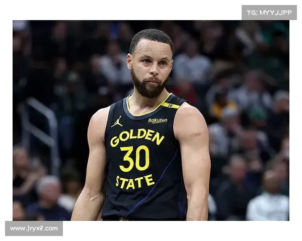 《NBA经典对决回顾：从乔丹绝杀到库里三分的震撼时刻》